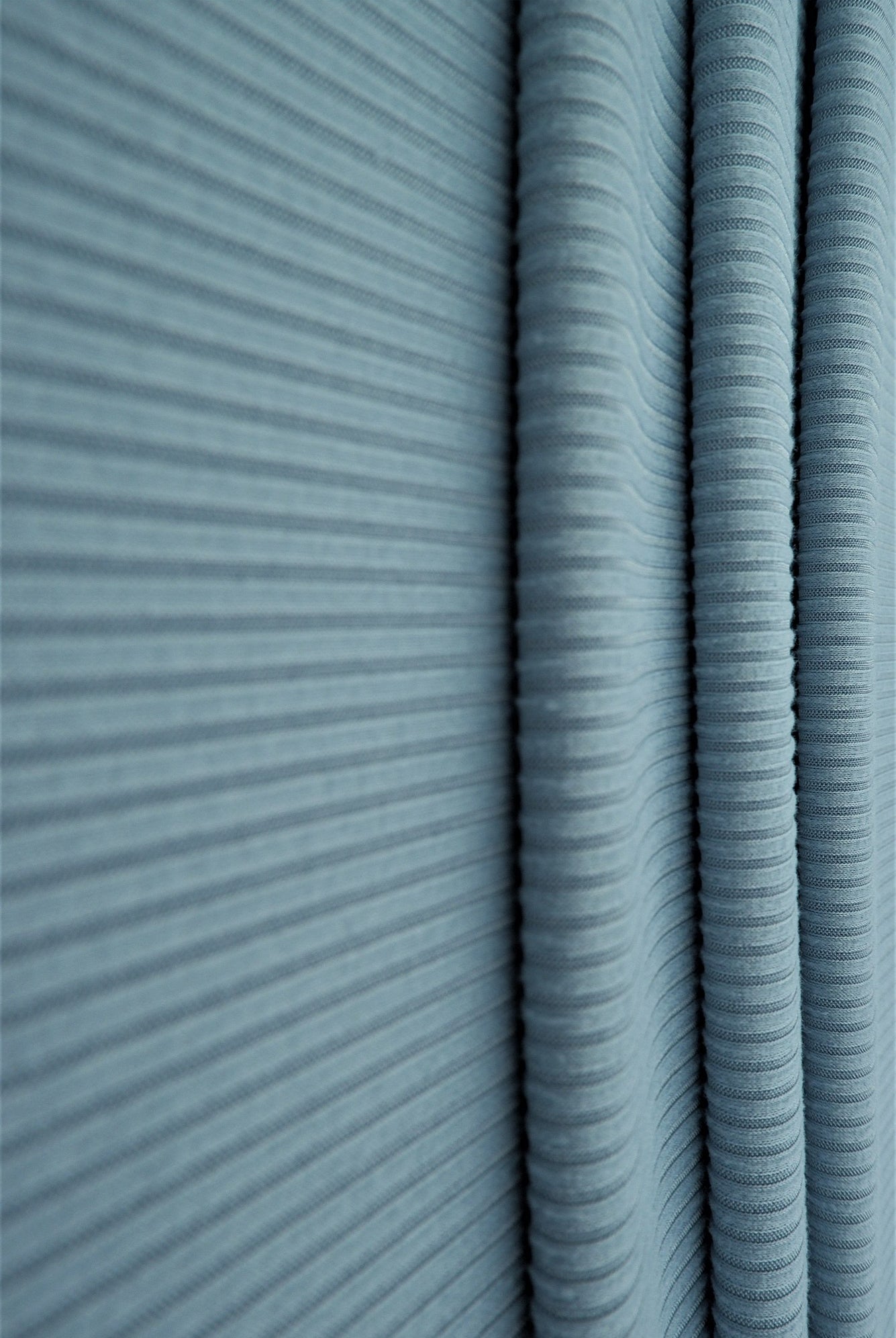 KNT4151 CHAMBRAY BIKER SHORTS BLUE BODYSUIT BOTTOMS CAMI DRESS KNIT LOUNGEWEAR NO-PRINT POLYESTER RIB 4X2 SOLID-B SPANDEX STRETCH TOPS YUMMY