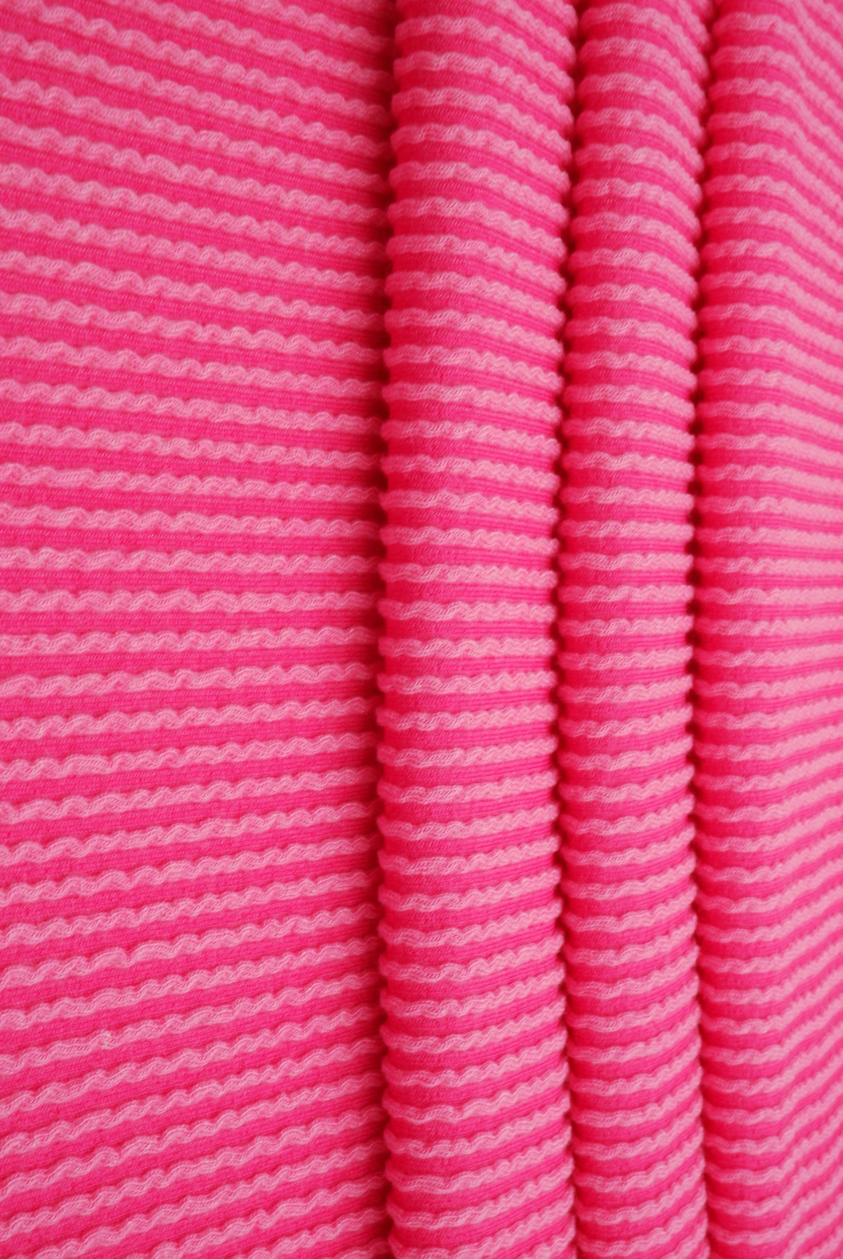 KNT4463 PINK HOT BODYSUIT BOTTOMS CAMI DOUBLE KNIT DRESS FUSCHIA JACQUARD LOUNGEWEAR NO-PRINT PANTS PINK POLYESTER RAYON RIB SOLID SPANDEX STRETCH SWEATER T-SHIRT URBAN