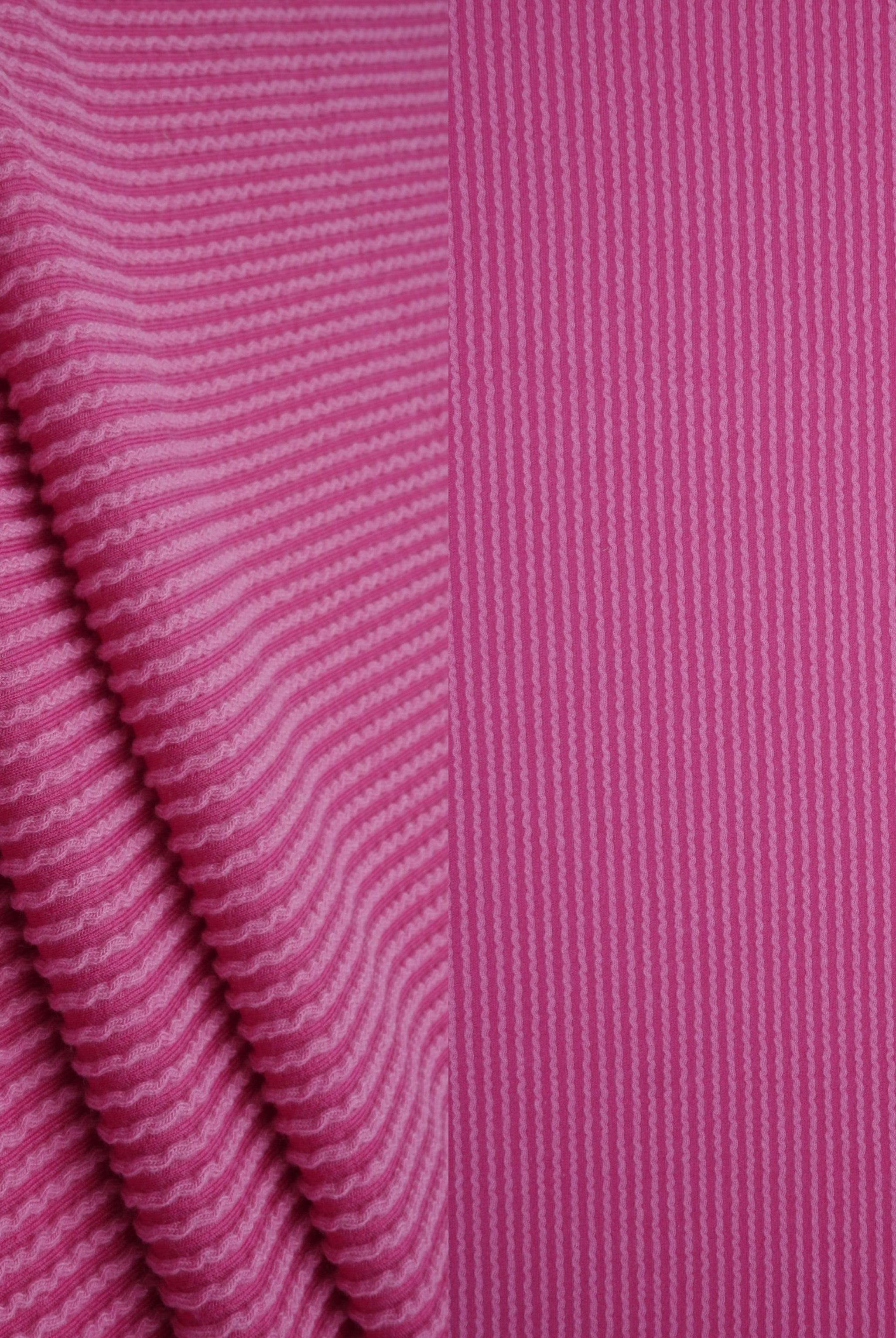 KNT4463 MAGENTA BODYSUIT BOTTOMS CAMI DOUBLE KNIT DRESS FUSCHIA JACQUARD LOUNGEWEAR MAGENTA NO-PRINT PANTS POLYESTER RAYON RIB SOLID SPANDEX STRETCH SWEATER T-SHIRT URBAN