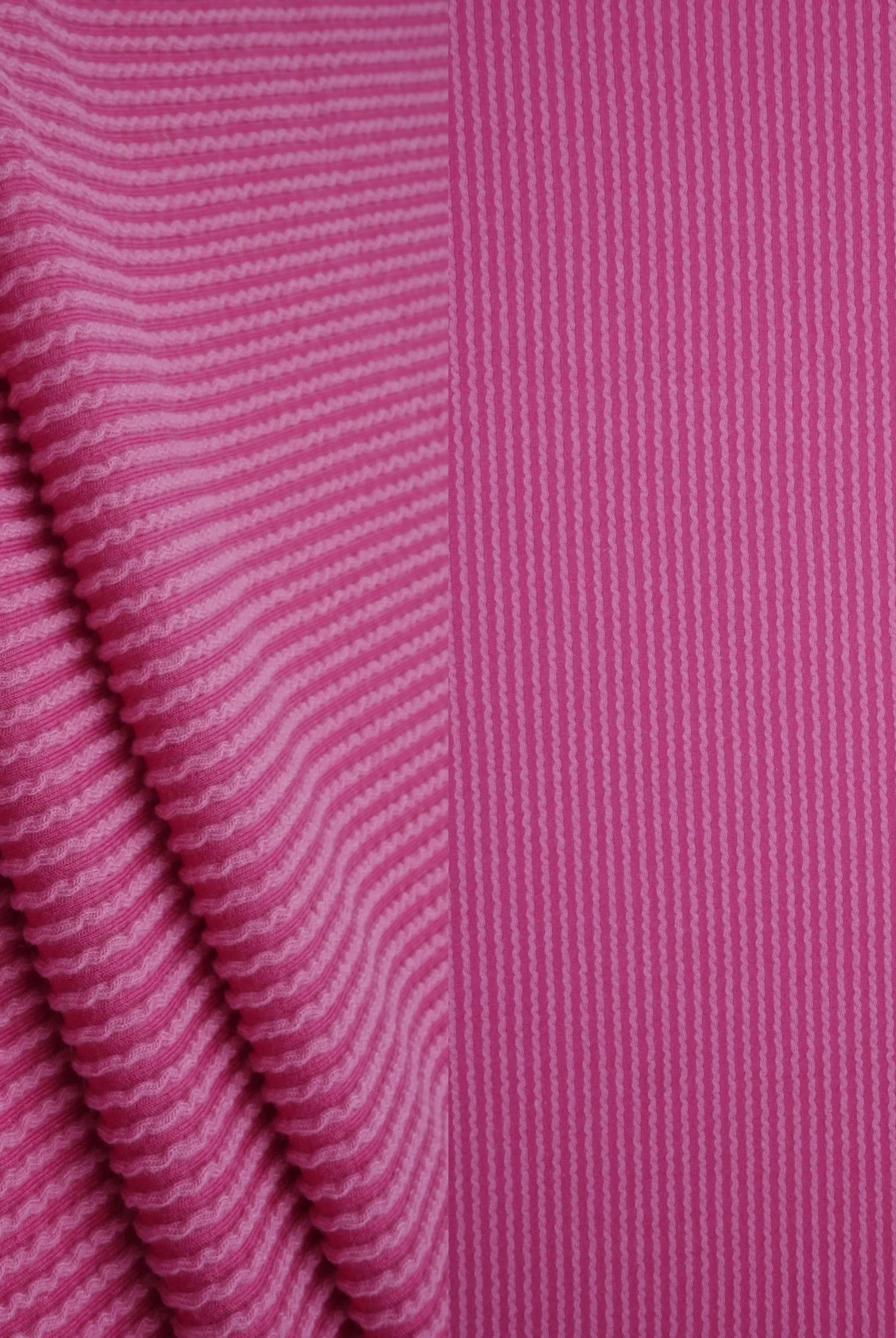 KNT4463 MAGENTA BODYSUIT BOTTOMS CAMI DOUBLE KNIT DRESS FUSCHIA JACQUARD LOUNGEWEAR MAGENTA NO-PRINT PANTS POLYESTER RAYON RIB SOLID SPANDEX STRETCH SWEATER T-SHIRT URBAN