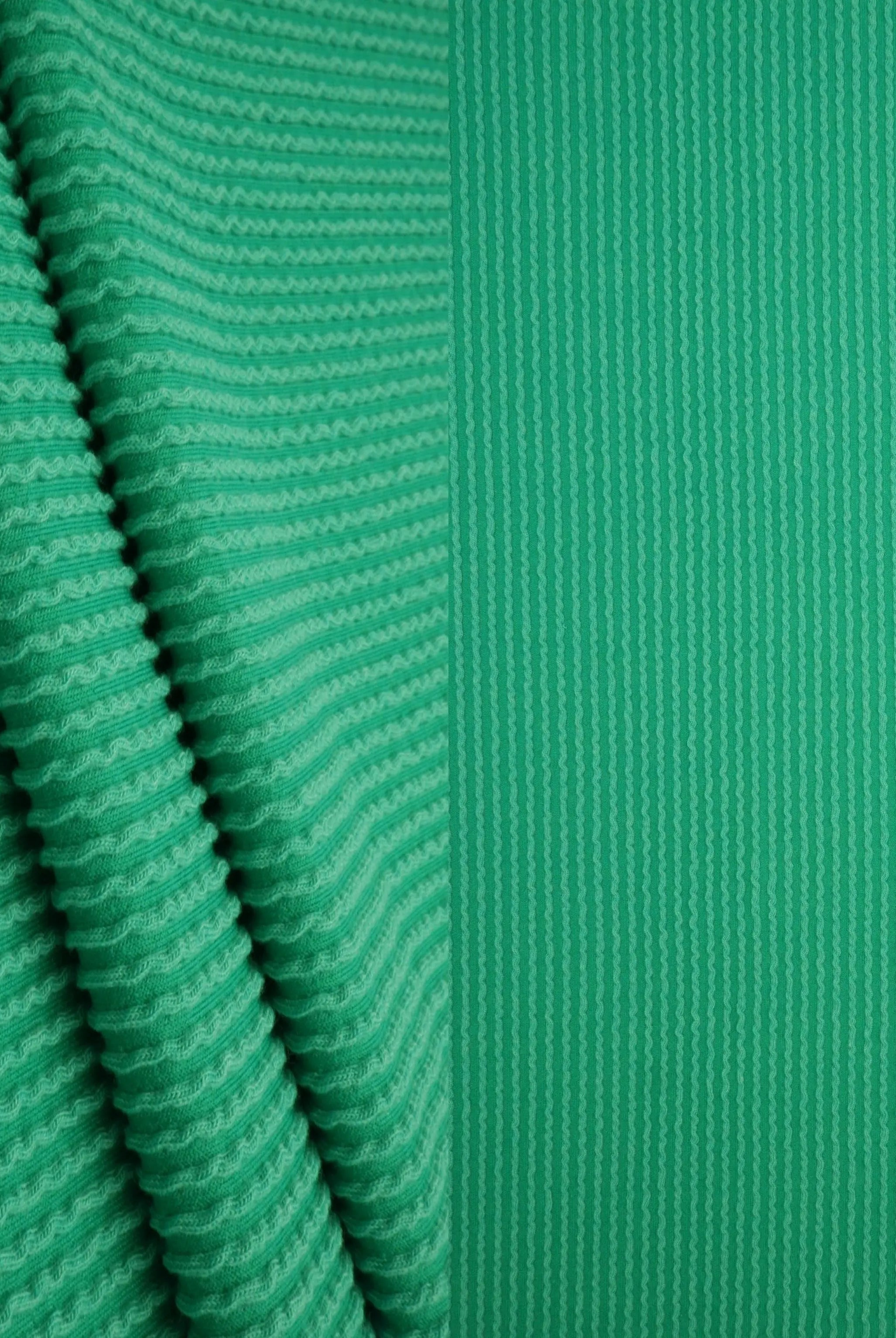 KNT4463 GREEN BODYSUIT BOTTOMS CAMI DOUBLE KNIT DRESS GREEN JACQUARD LOUNGEWEAR NO-PRINT PANTS POLYESTER RAYON RIB SOLID SPANDEX STRETCH SWEATER T-SHIRT URBAN