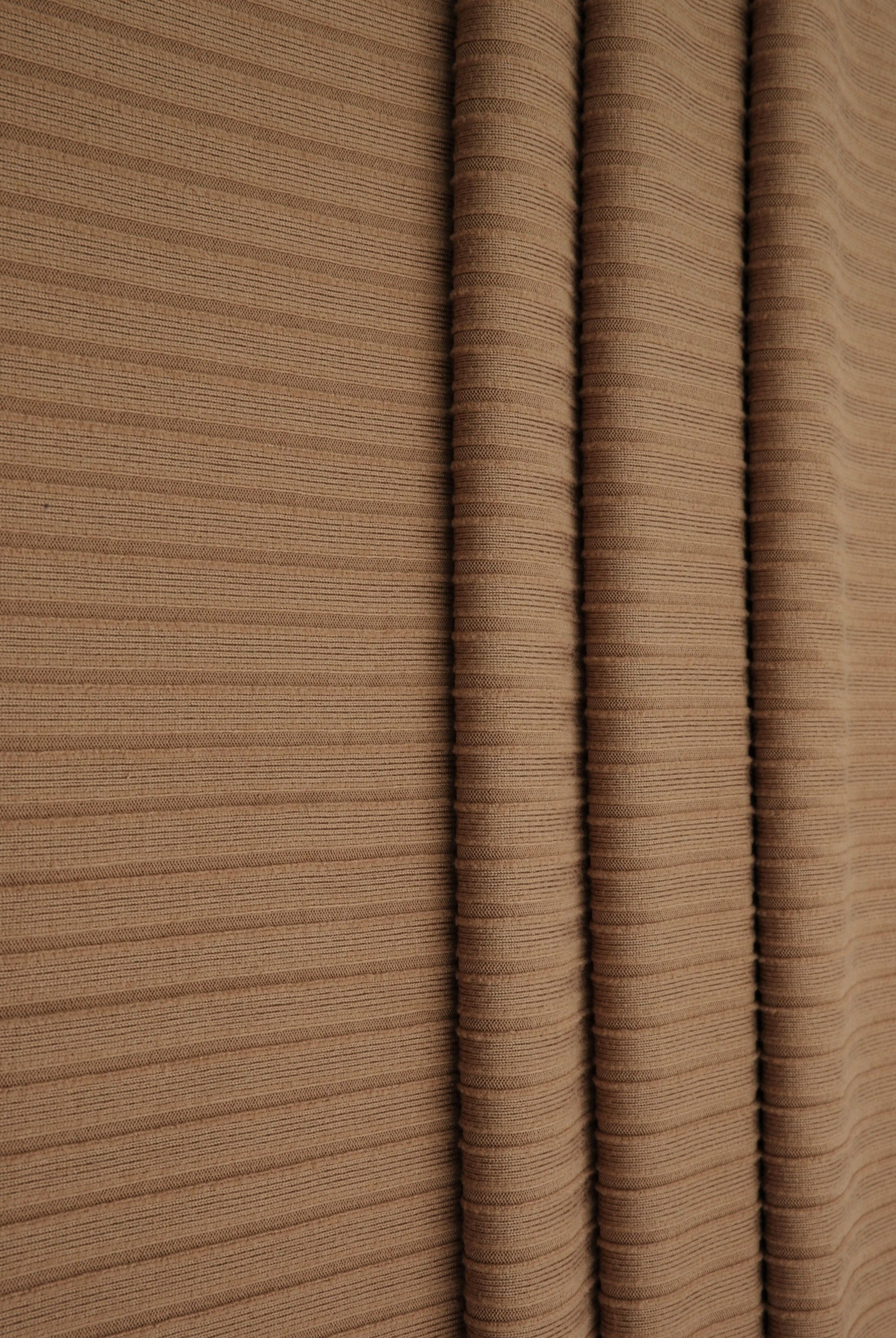 KNT4135 CAMEL ACTIVEWEAR BIKER SHORTS BODYSUIT BOTTOMS BROWN CAMI DRESS KNIT LOUNGEWEAR NO-PRINT PANTS POLYESTER RIB 8X3 SOLID SPANDEX STRETCH SUBLIMATION T-SHIRT TOPS TUNICS YUMMY