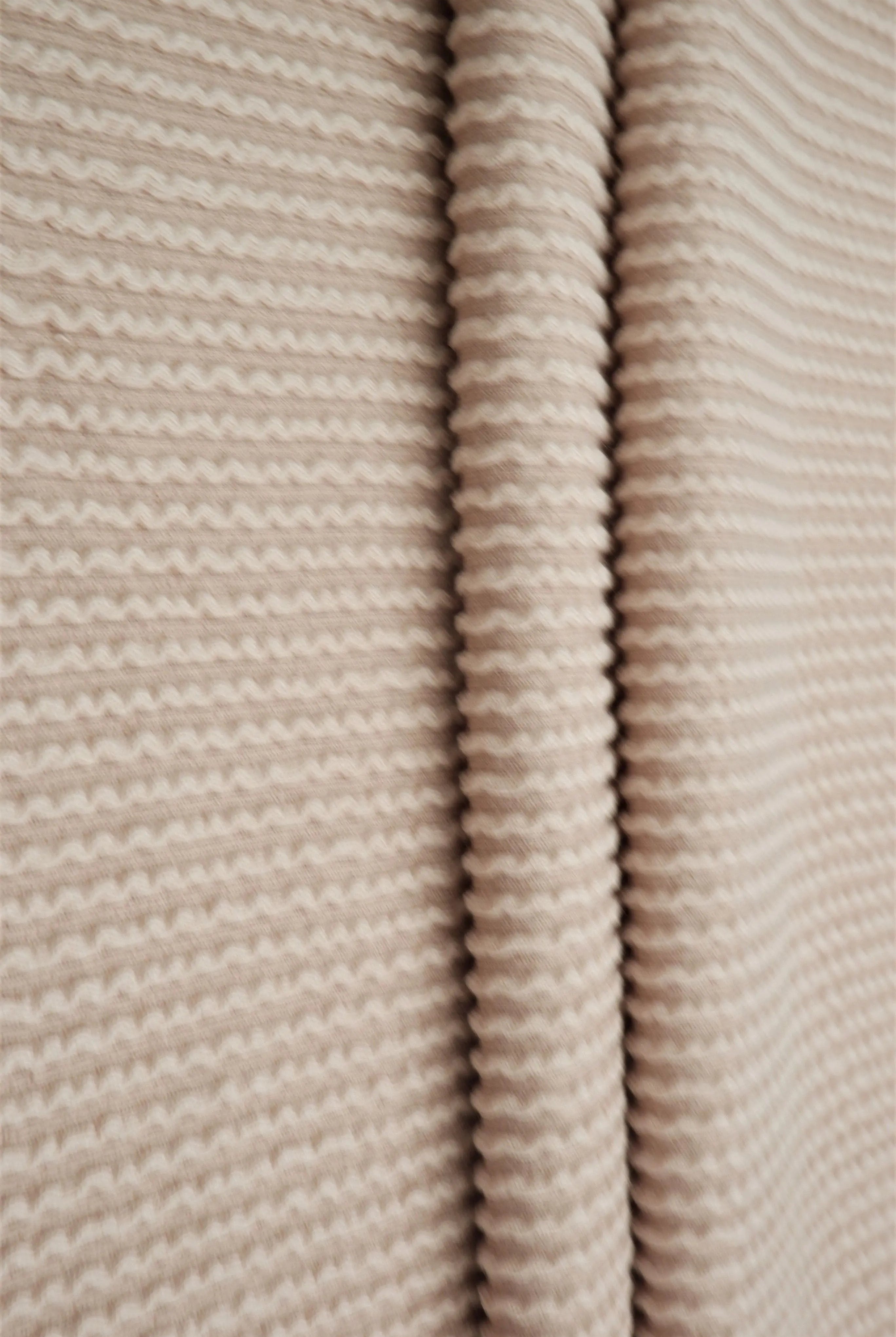 KNT4463 OATMEAL BODYSUIT BOTTOMS CAMI CREAM DOUBLE KNIT DRESS GREY IVORY JACQUARD LOUNGEWEAR NO-PRINT PANTS POLYESTER RAYON RIB SOLID SPANDEX STRETCH SWEATER T-SHIRT URBAN