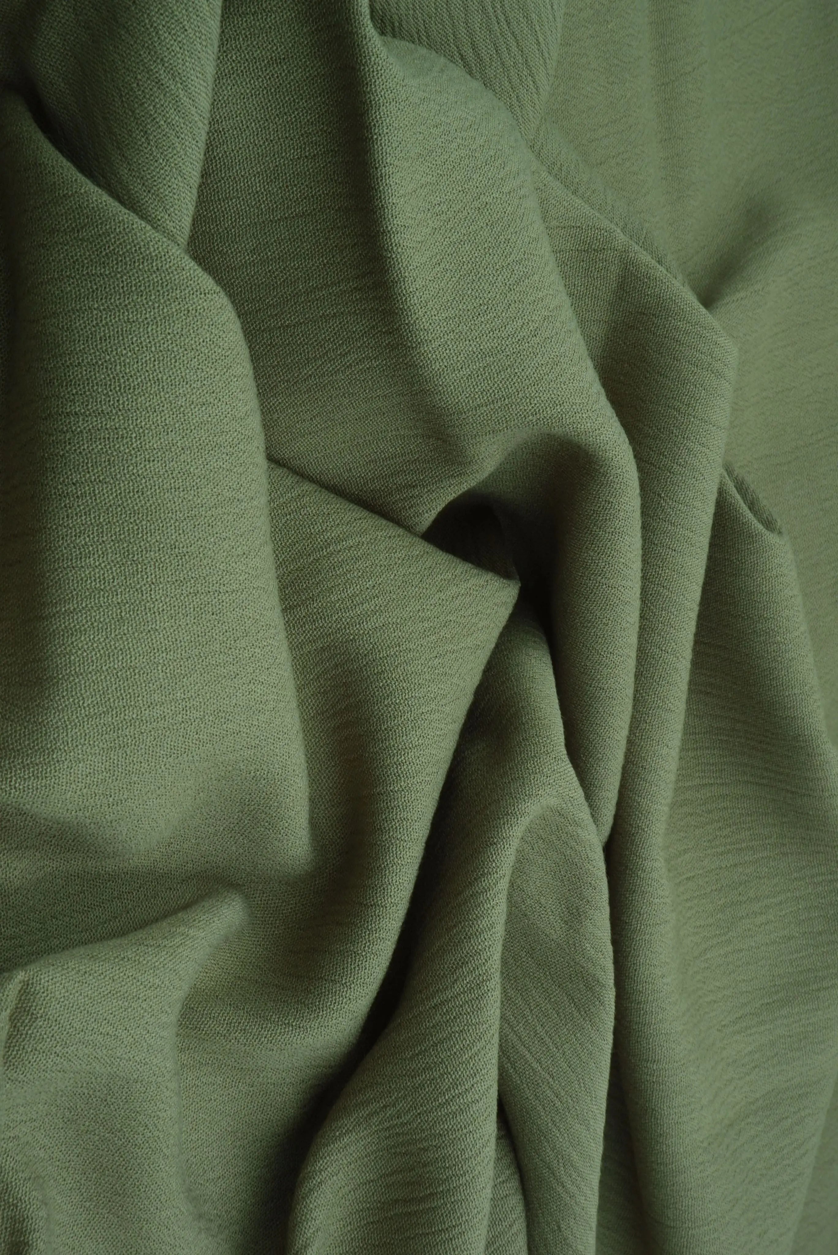 Rayon Crepon Solid Woven Fabric - CRP3143