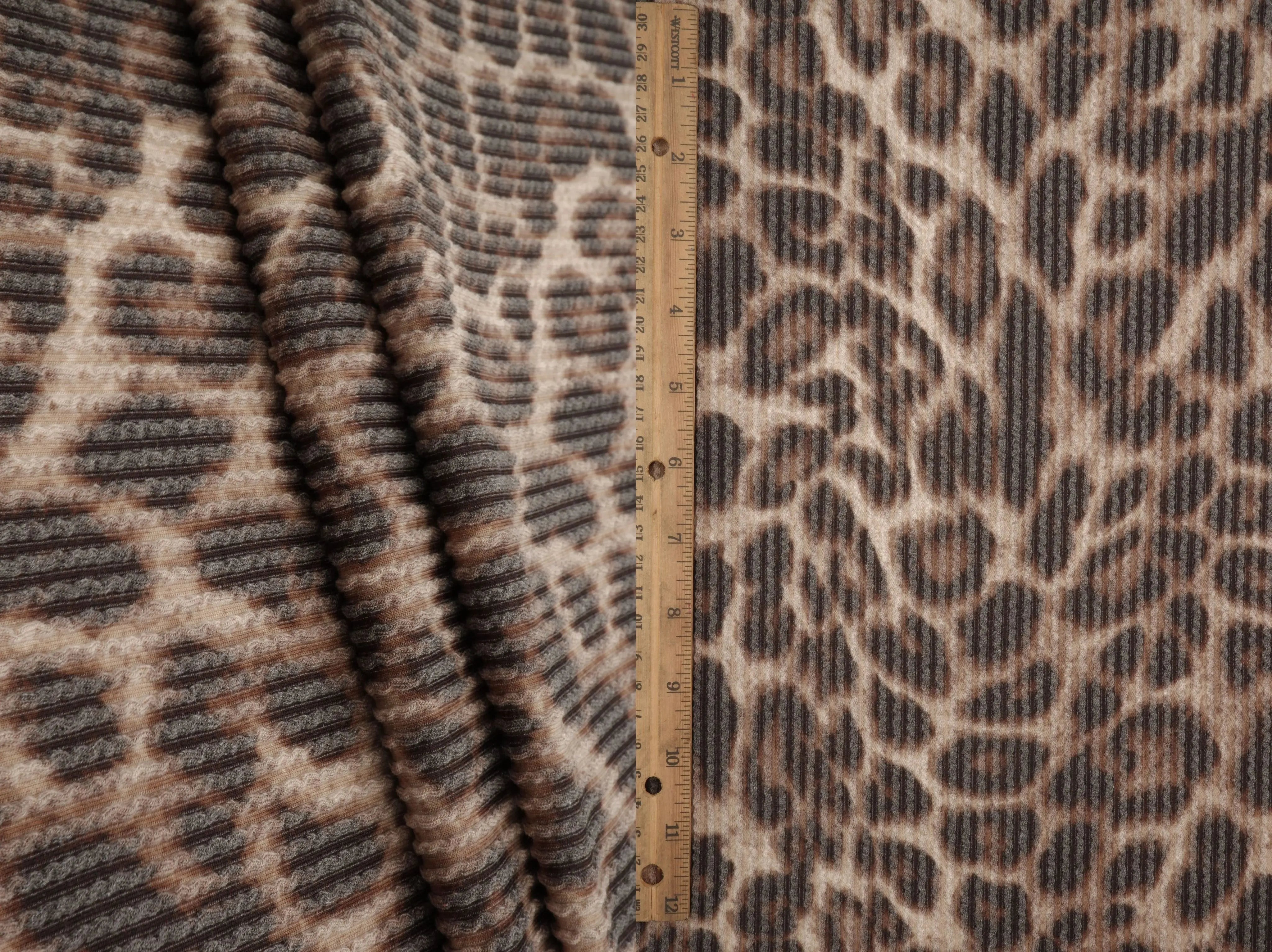 Cozy Leopard Animal Double Knit Fabric KNT4463-SE20352