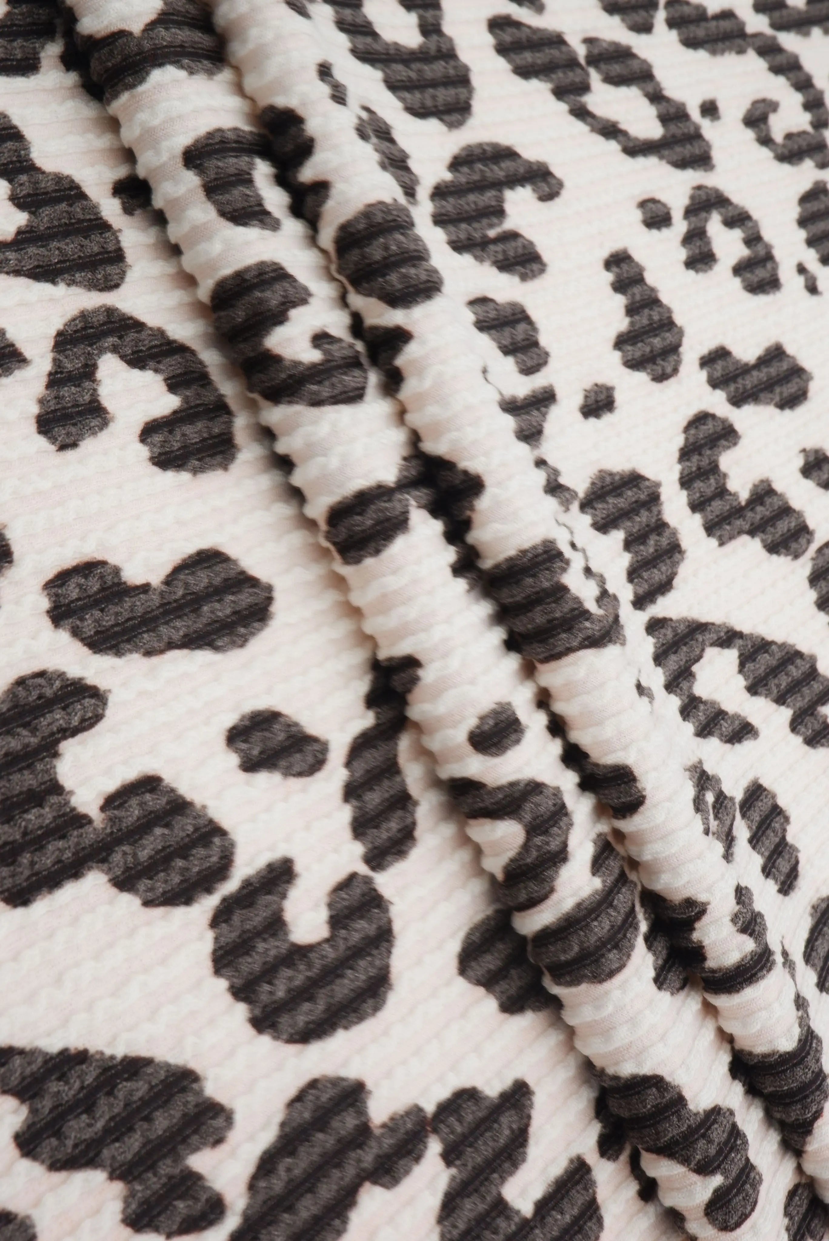 Double Knit Leopard Print Fabric KNT4463-MS11073