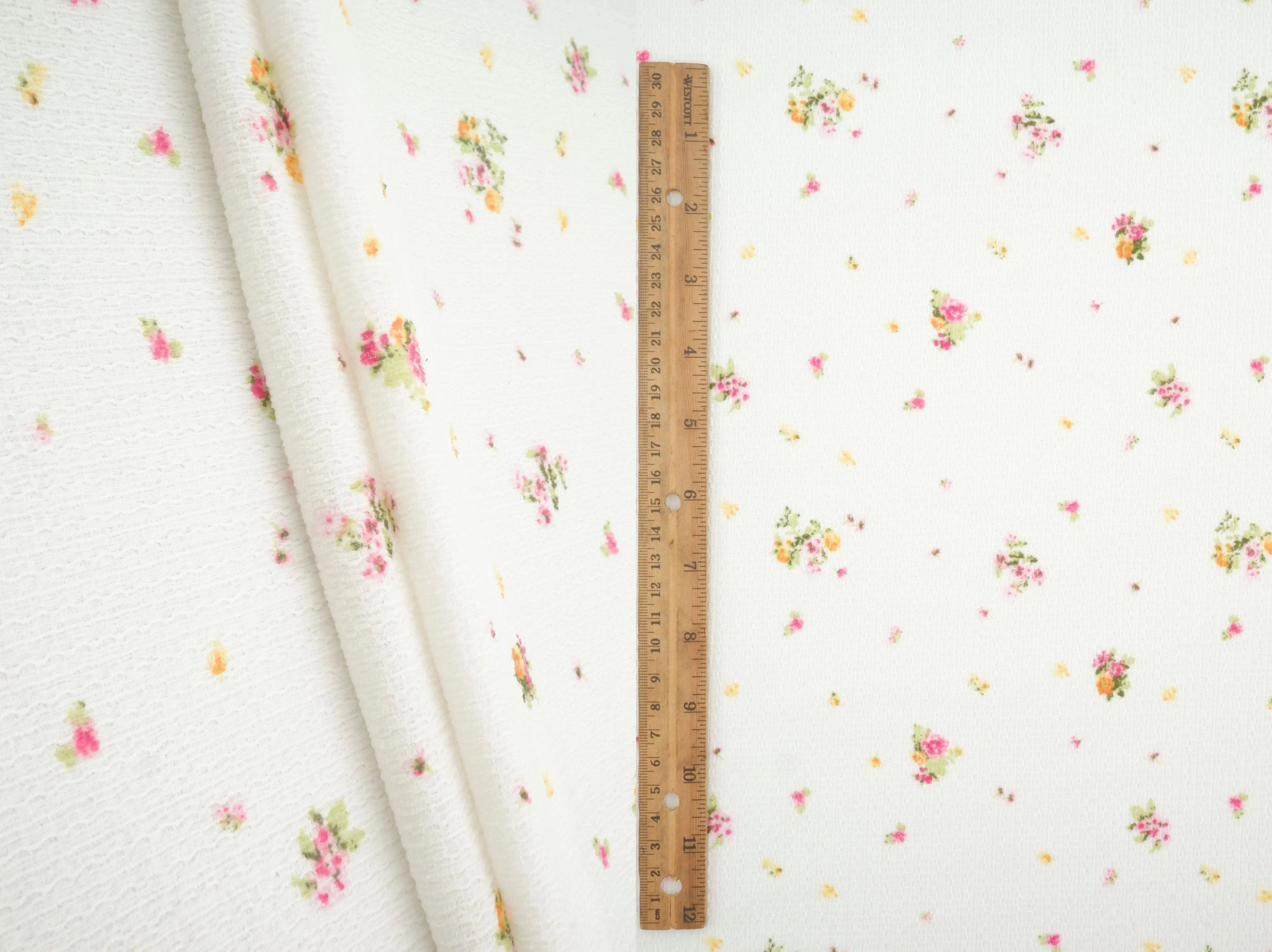 CRP4670-MS11578 IVORY/FUCSHIA KNIT