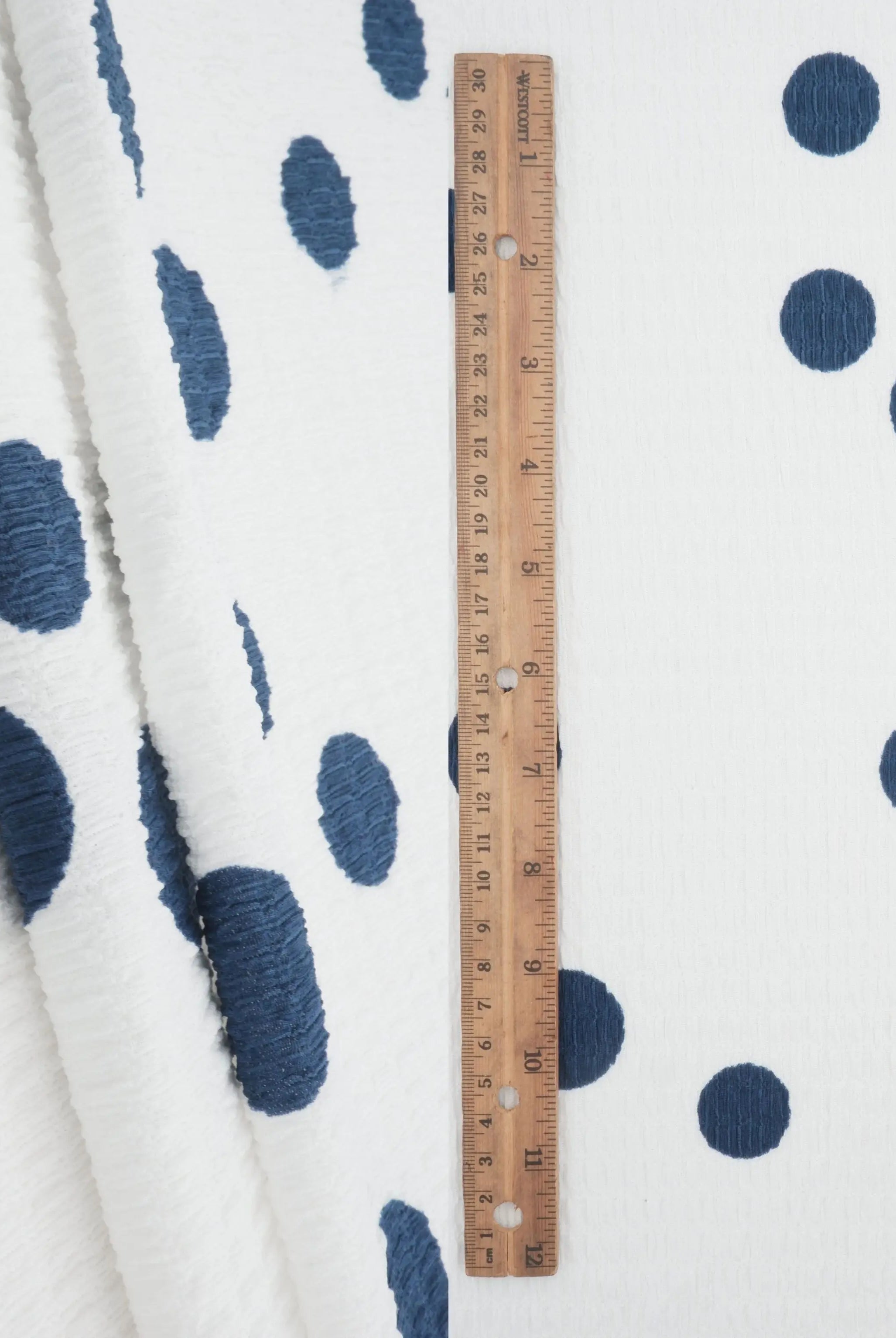 CRP4628-MS11094 IVORY/NAVY WOVEN