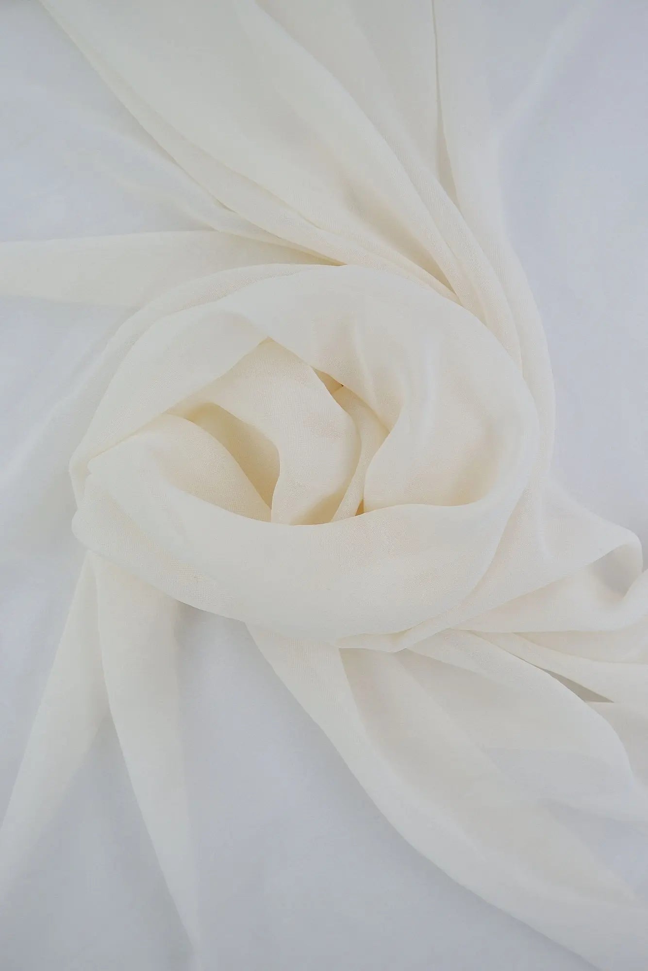 Silky Georgette Solid Woven Fabric - GGT3000