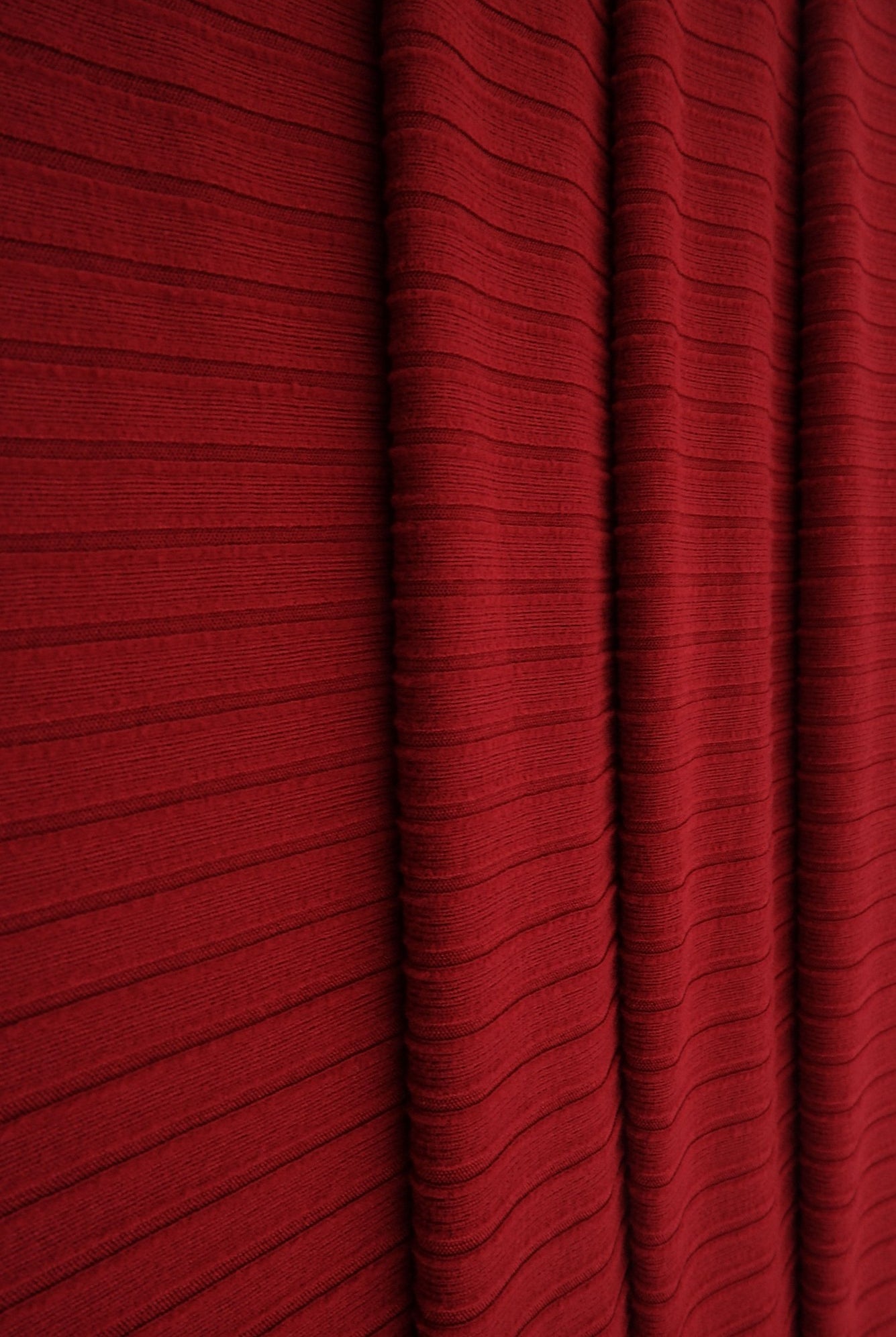 KNT4135 RED ACTIVEWEAR BIKER SHORTS BODYSUIT BOTTOMS CAMI DRESS KNIT LOUNGEWEAR NO-PRINT PANTS POLYESTER RED RIB 8X3 SOLID SPANDEX STRETCH SUBLIMATION T-SHIRT TOPS TUNICS YUMMY