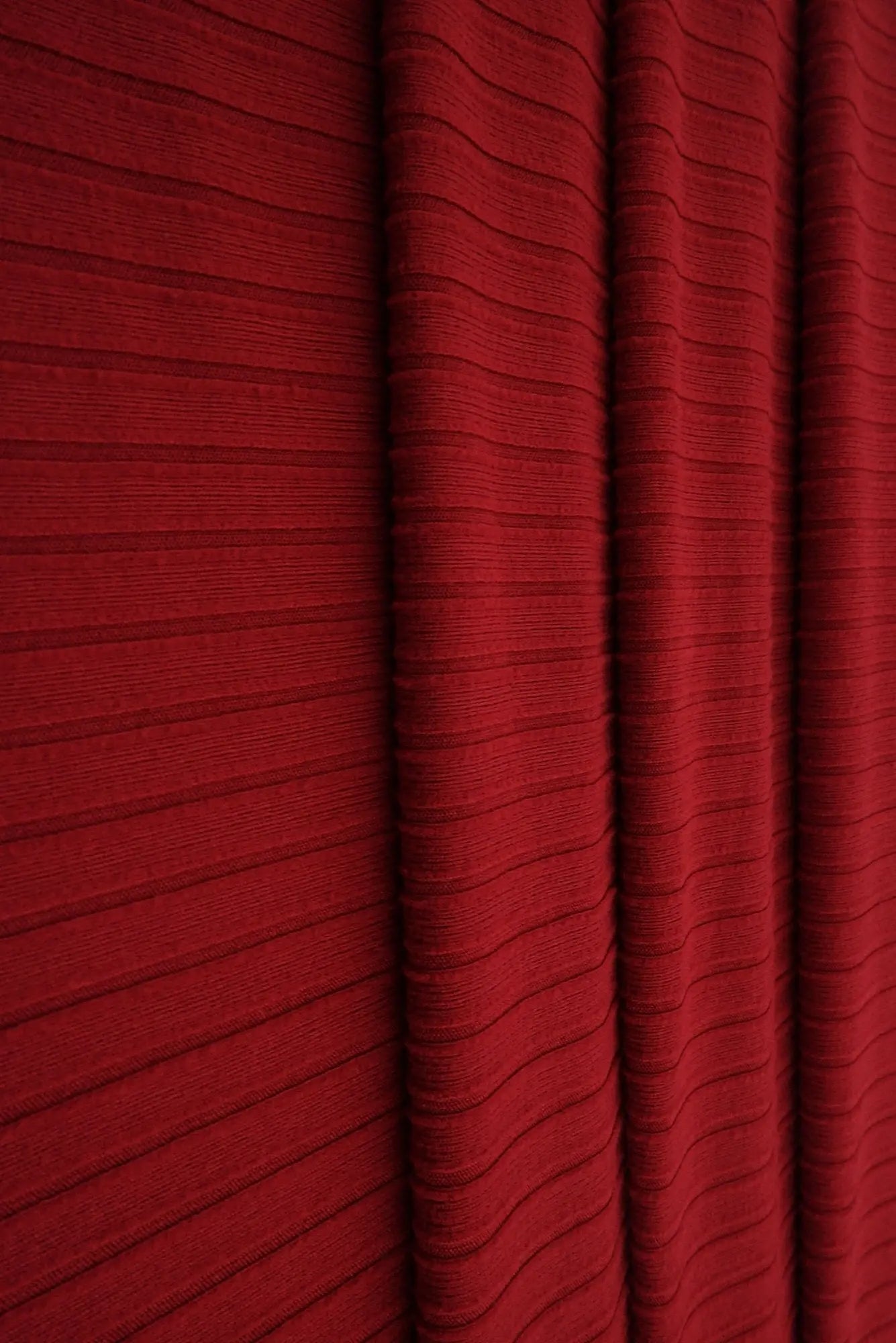 KNT4135 RED ACTIVEWEAR BIKER SHORTS BODYSUIT BOTTOMS CAMI DRESS KNIT LOUNGEWEAR NO-PRINT PANTS POLYESTER RED RIB 8X3 SOLID SPANDEX STRETCH SUBLIMATION T-SHIRT TOPS TUNICS YUMMY