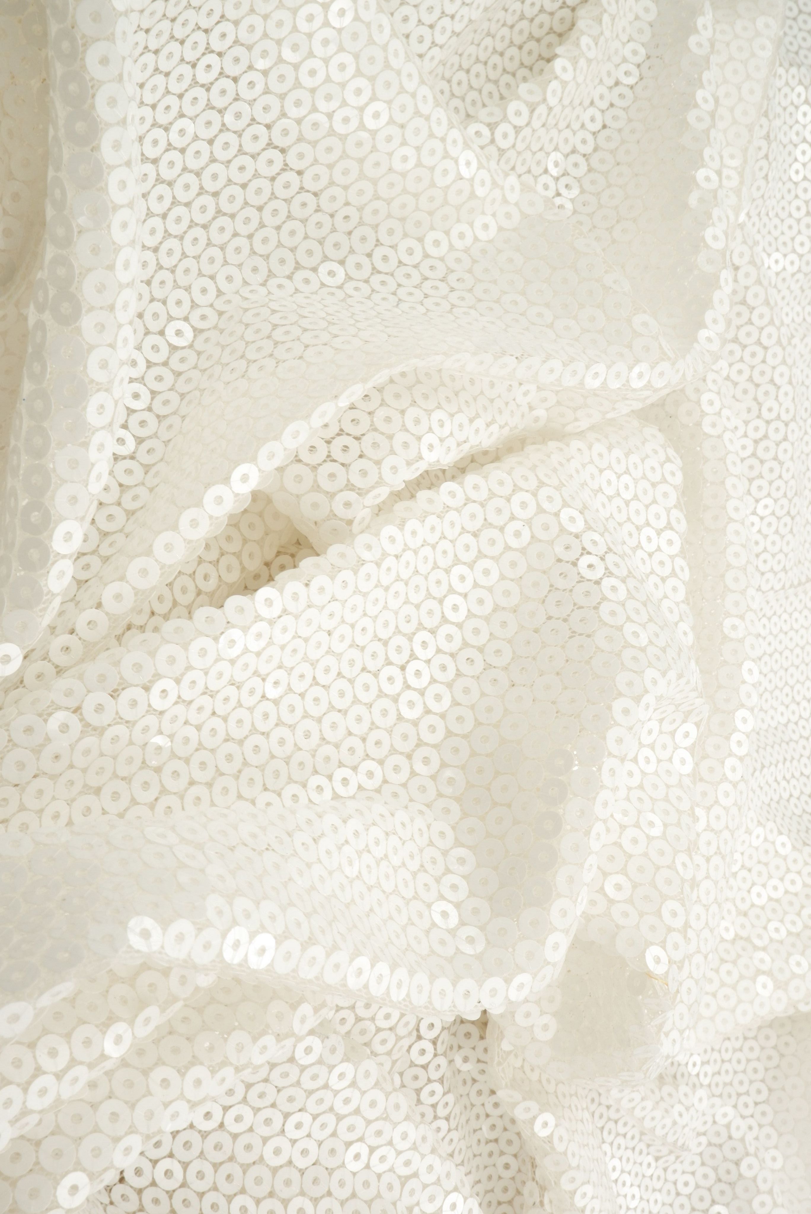 MESH SQ EMBR 8 WHITE MESH