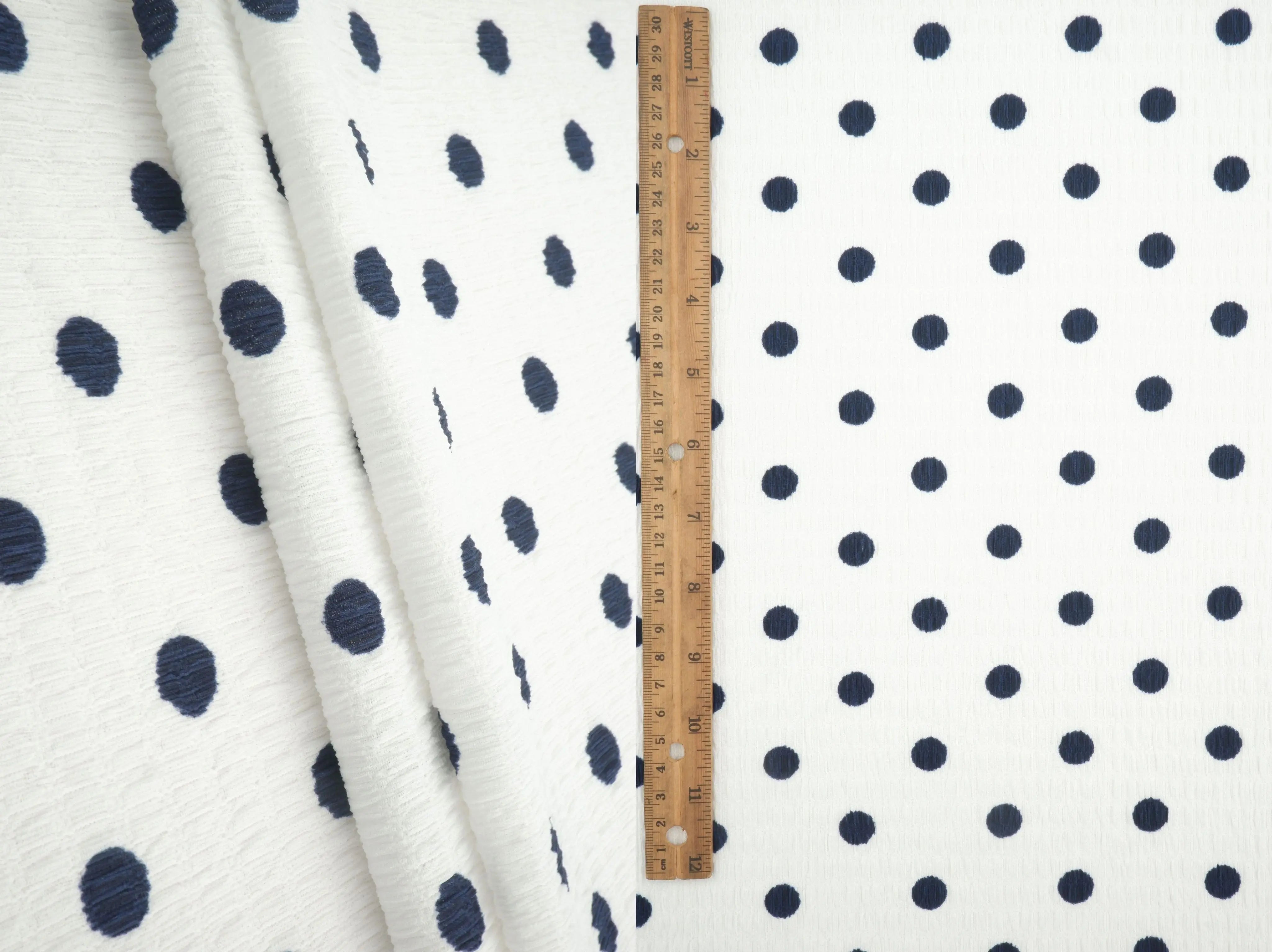 CRP4628-SE90548 IVORY/NAVY WOVEN